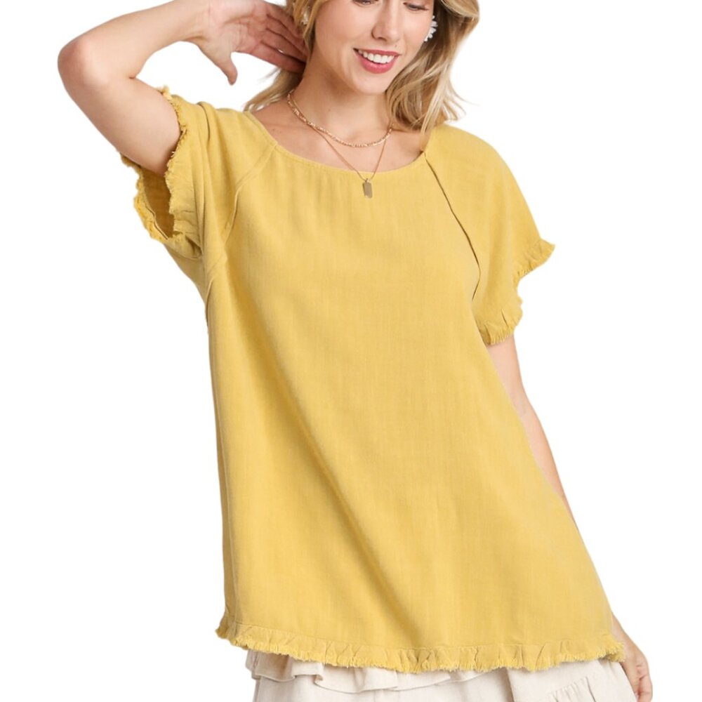 Umgee Linen Blend Short Sleeve Pintuck Top